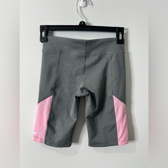 Nike Shorts - Picture 2 of 6